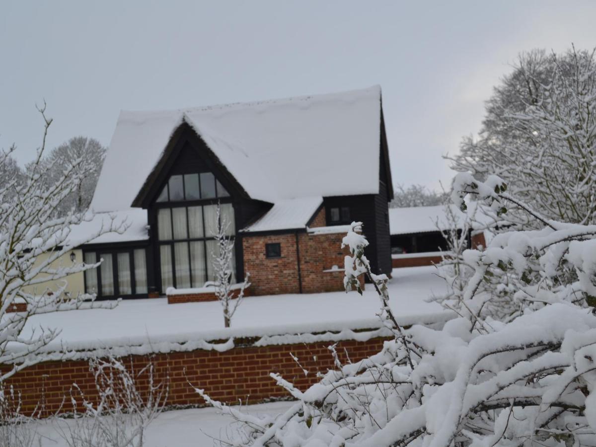 Wortwell Hall Barn Exteriör bild