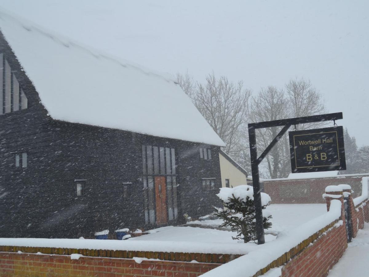 Wortwell Hall Barn Exteriör bild